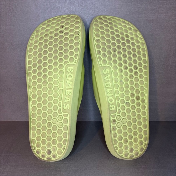 Bombas | Friday Slides Shoes - Lime Green ; Womens 11 - Picture 6 of 7